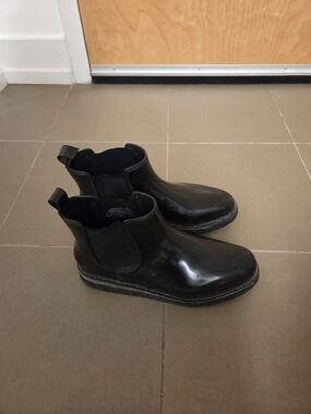 Women's Black Waterproof Chelsea Rain Boots